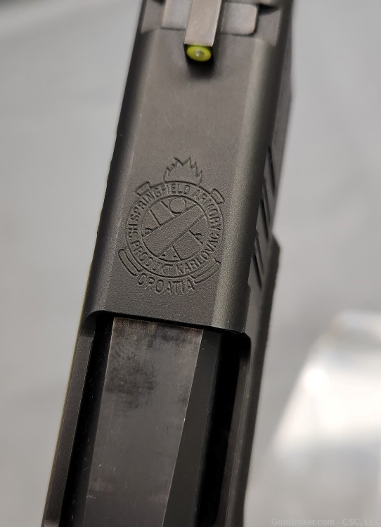 Springfield Hellcat RDP 9mm pistol w/ comp, SMSc red dot, original box-img-10