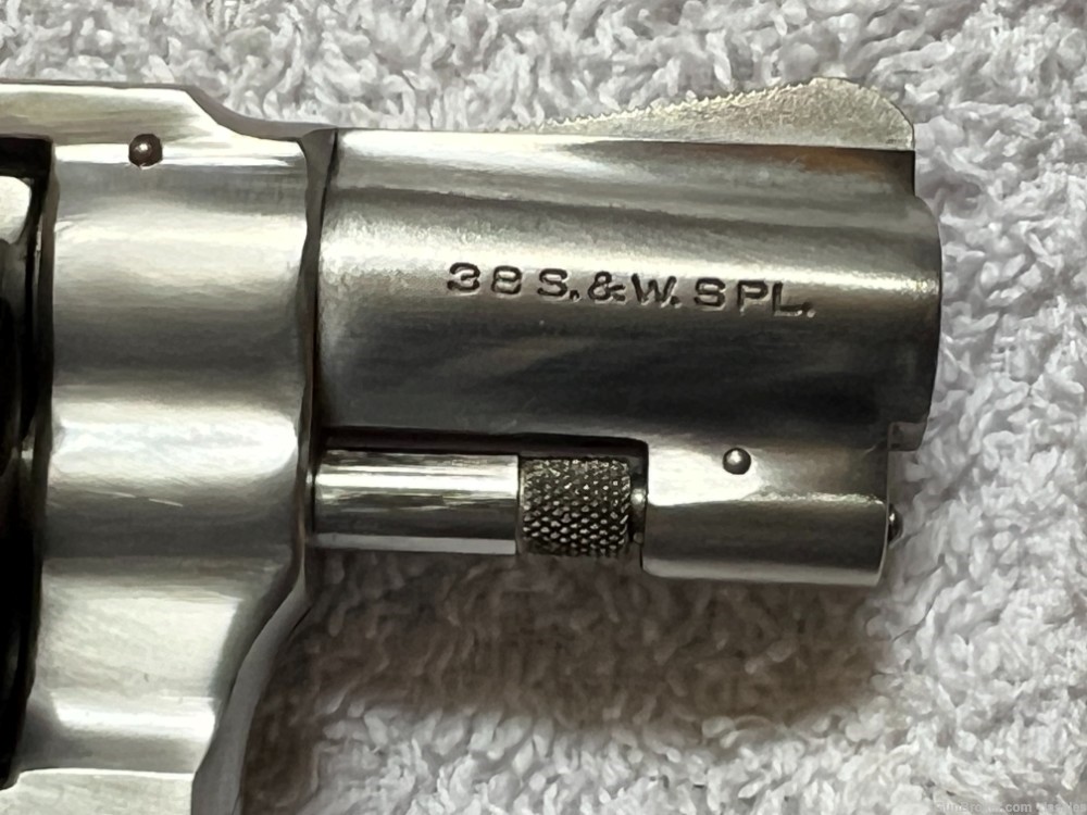 Nice Smith & Wesson S&W Model 60 No Dash .38 Special 1969 Vintage C&R Chief-img-1