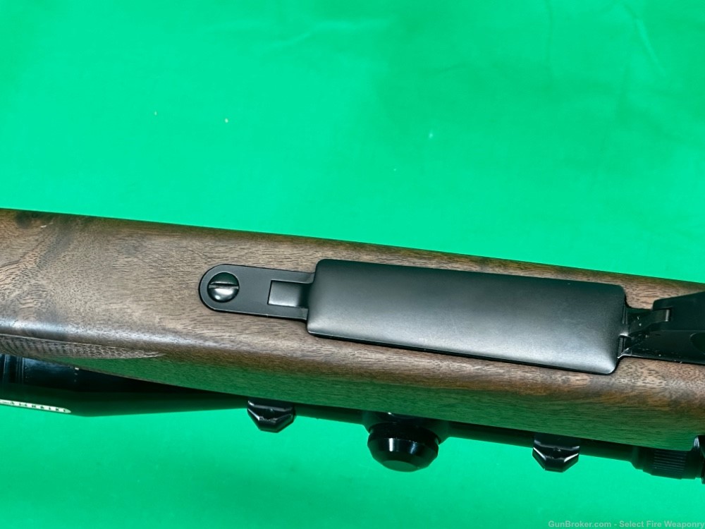MINT Weatherby Vanguard 300 Winchester magnum Nice Wood stock! 24”-img-21