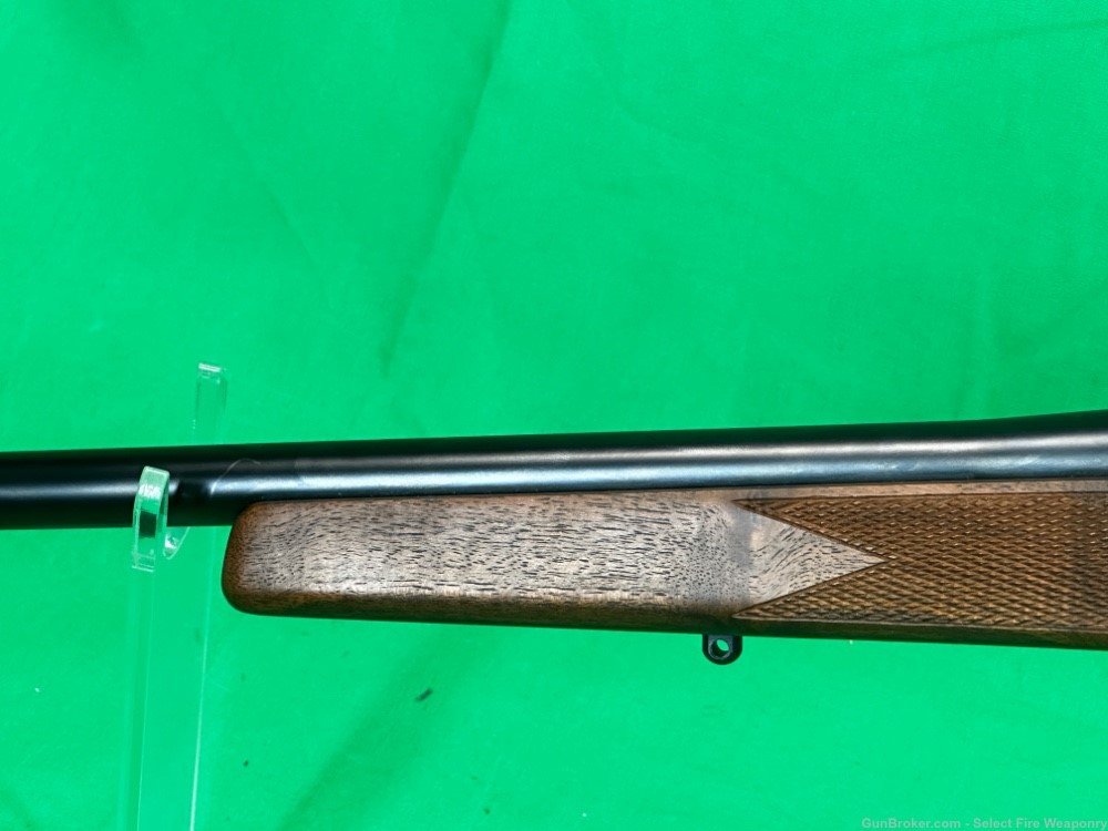 MINT Weatherby Vanguard 300 Winchester magnum Nice Wood stock! 24”-img-14