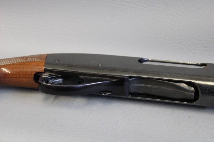 Remington 870 Wingmaster Magnum 12 GA Item S-146-img-11