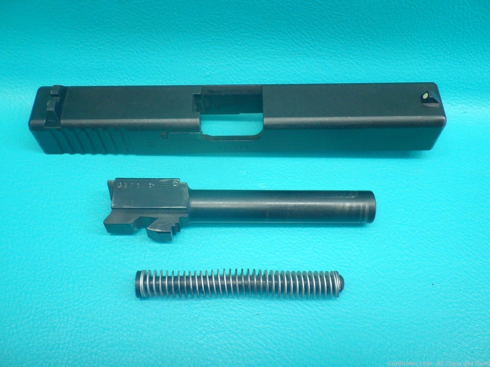 Glock 17 Gen.2  9mm  4.5"bbl  Complete Factory Slide Assembly-img-0
