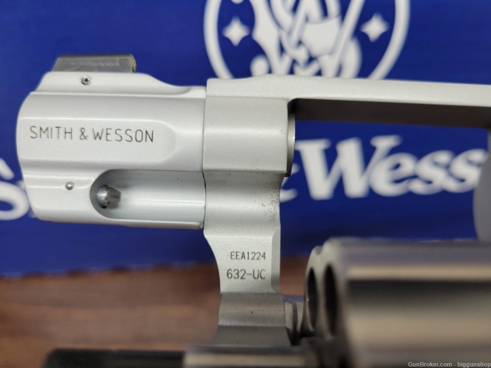 New S&W 632UC 32 H&R Mag 6rnd Revolver-img-4