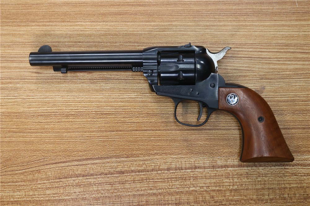 Ruger Model Single-Six .22 Magnum NB 5 ¼" Barrel 6-Shot-img-1