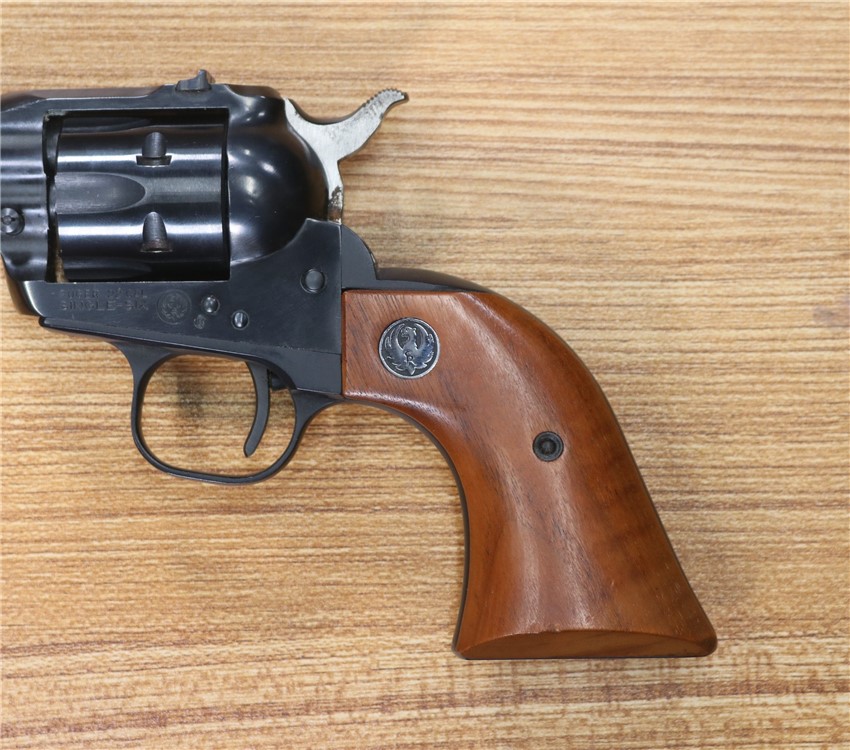 Ruger Model Single-Six .22 Magnum NB 5 ¼" Barrel 6-Shot-img-6