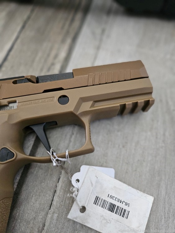 Sig P320 X-Carry 3.9" 9mm 1x17rd 2x21rd Pistol Coyote Tan Optic Ready -img-6