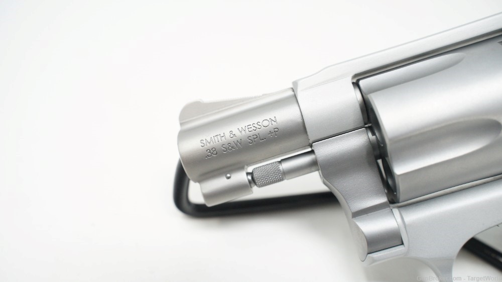 SMITH & WESSON 637 AIRWEIGHT REVOLVER .38 SPL+P MATTE SILVER (SW163050)-img-11