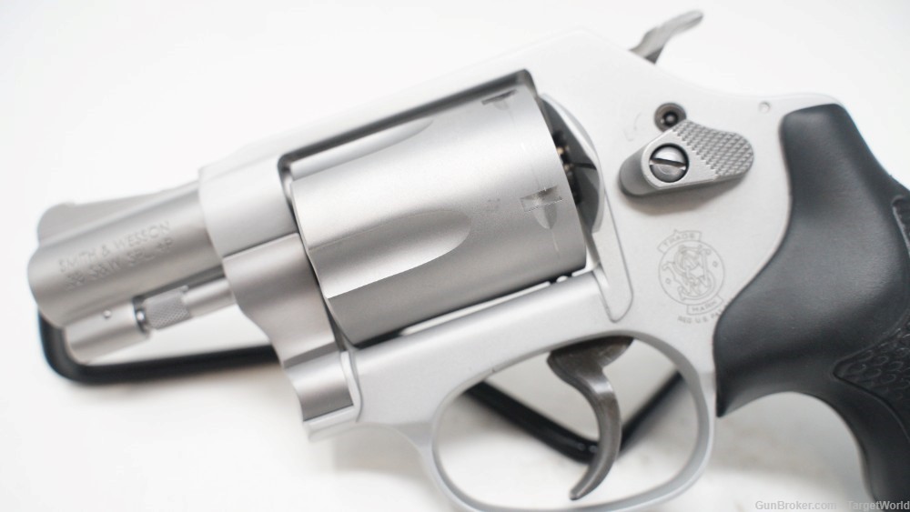 SMITH & WESSON 637 AIRWEIGHT REVOLVER .38 SPL+P MATTE SILVER (SW163050)-img-10