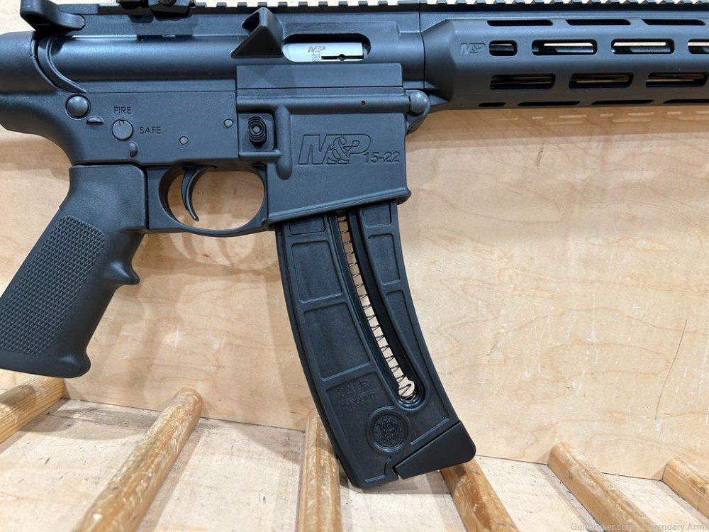 SMITH & WESSON M & P 15-22 22 LR 25412-img-23