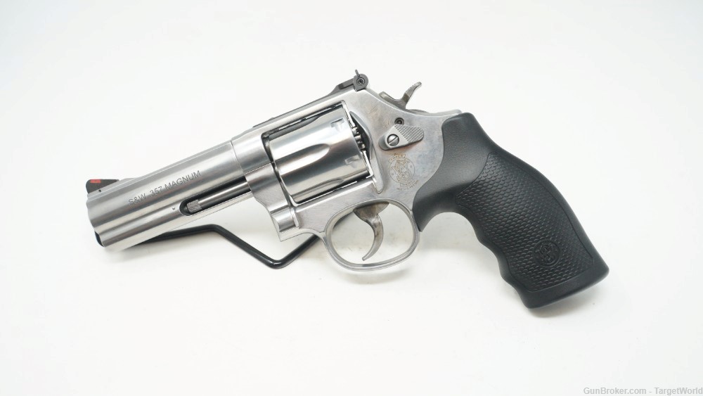 SMITH & WESSON MODEL 686 .357 MAGNUM 4" STAINLESS 6 SHOT (SW164222)-img-0