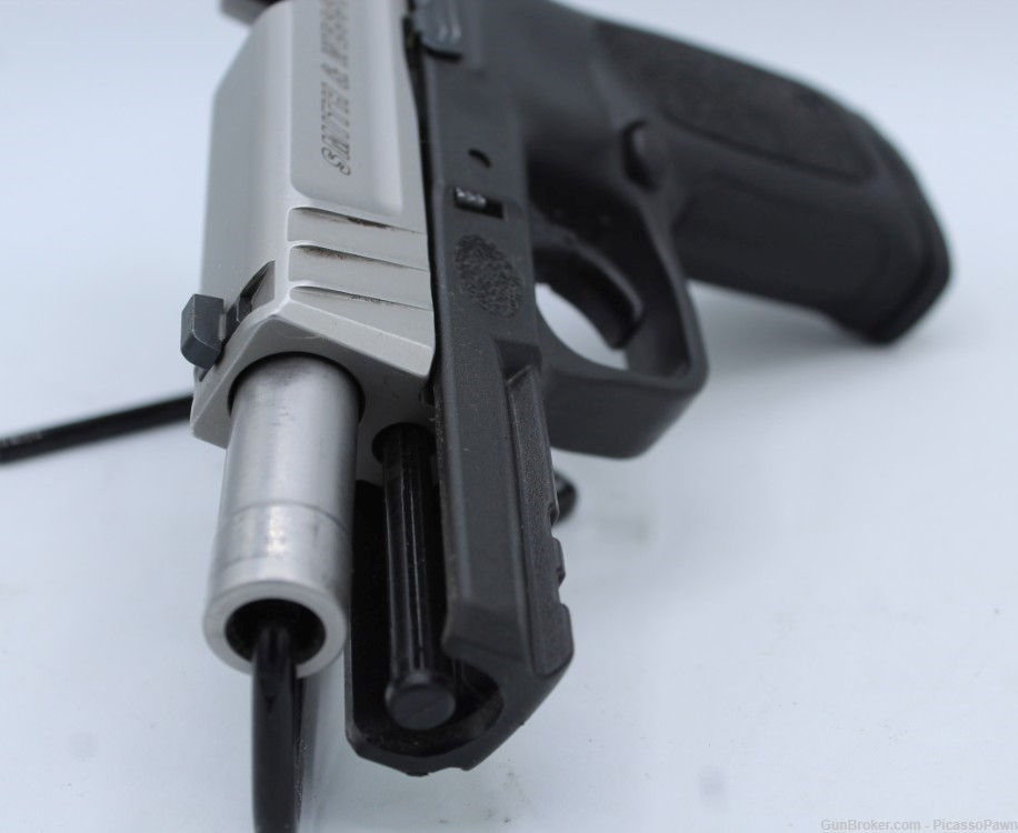 SMITH AND WESSON SD9 VE 9MM W/ ONE 16 RD MAGAZINE-img-3