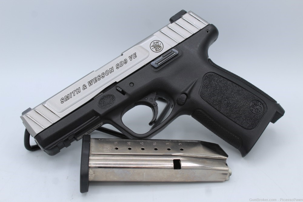 SMITH AND WESSON SD9 VE 9MM W/ ONE 16 RD MAGAZINE-img-5