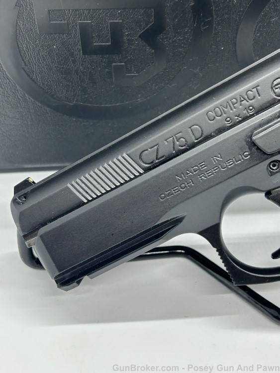 Like New CZ 75 D Compact Semi Auto Handgun 9mm 3.8" Barrel 14 Rounds Night-img-2