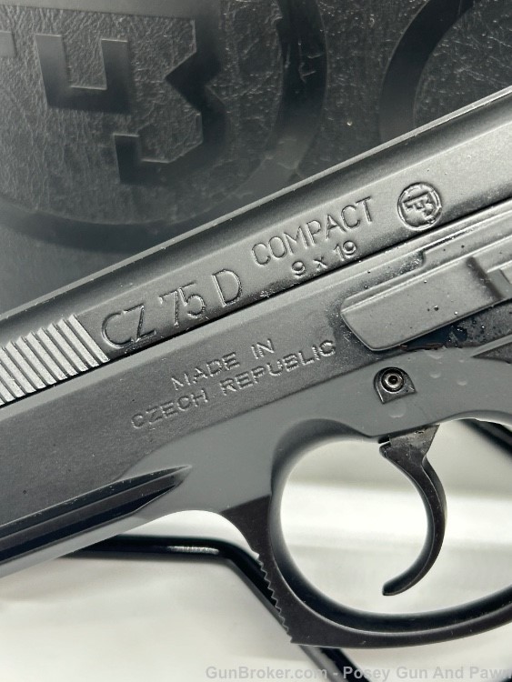 Like New CZ 75 D Compact Semi Auto Handgun 9mm 3.8" Barrel 14 Rounds Night-img-1