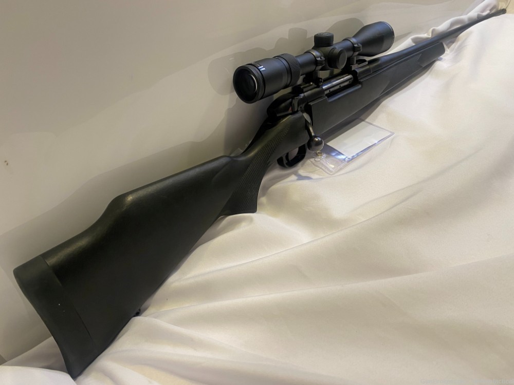 USED - Weatherby Mark V .270 WBY Mag Bolt Action Rifle-img-1