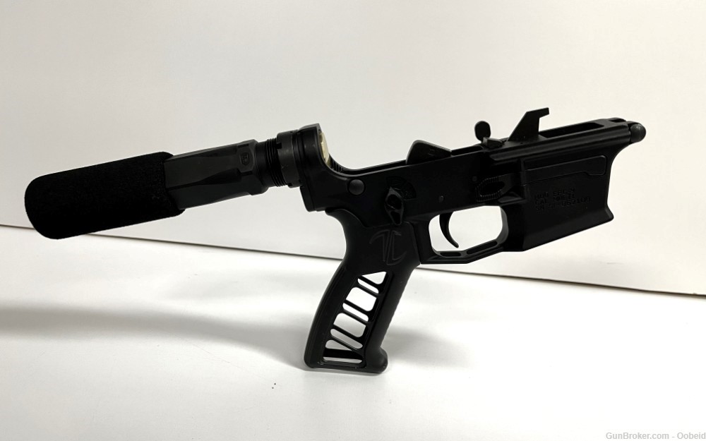 Aero Precision EPC-9 Complete Lower Receiver 9mm 40S&W Glock compatible Mag-img-9