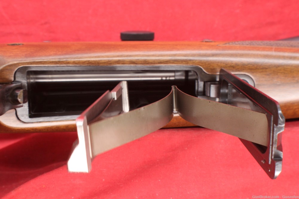 (35369)USED CZ 550 Magnum 375 H&H 25" barrel W/ Leupold 3.5-10X40 scope-img-25