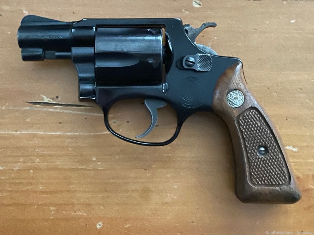 S&W Model 37 Airweight Chief's Special .38 square butt made in 1969-img-11