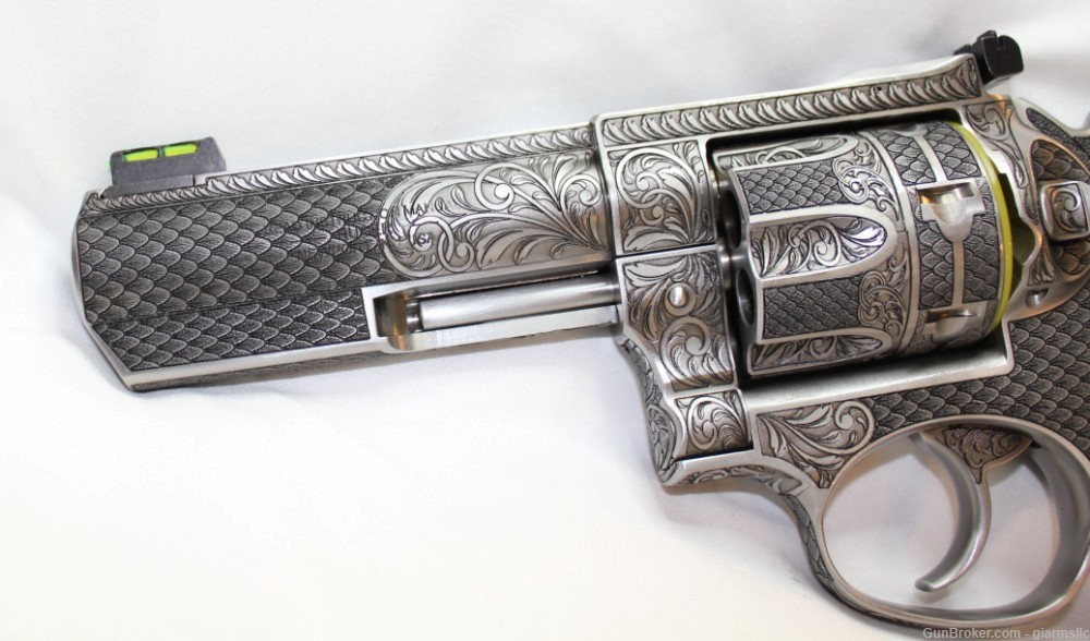 Rare Collector Custom Engraved Ruger GP100 Limited Edition 357 MAG 4 Inch-img-1