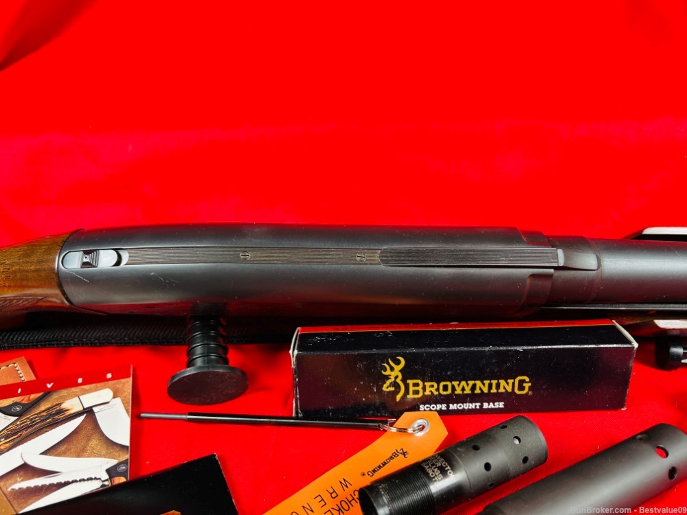 Browning BPS 12Ga Pump Bottom Eject Walnut Stock Shotgun Game Gun 20.5" -img-11