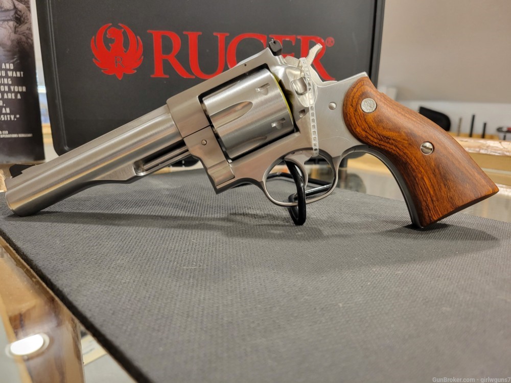 Ruger Redhawk 44Mag 5.5" 6rd satin SS-img-0