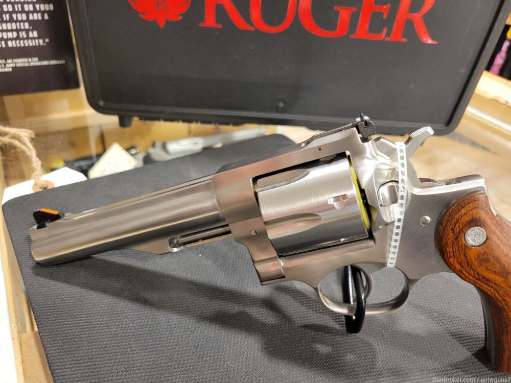 Ruger Redhawk 44Mag 5.5" 6rd satin SS-img-1