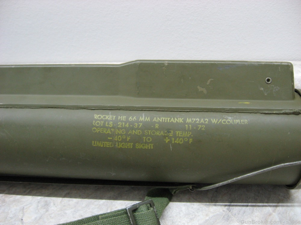 LAW M72 A2 LAUNCHER W/ 66mm ORIGINAL USGI HEAT ROCKET INERT M 72A2 11-1972 -img-16