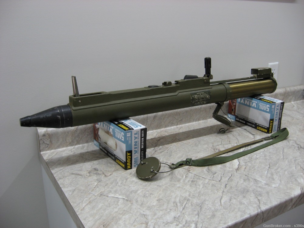 LAW M72 A2 LAUNCHER W/ 66mm ORIGINAL USGI HEAT ROCKET INERT M 72A2 11-1972 -img-8