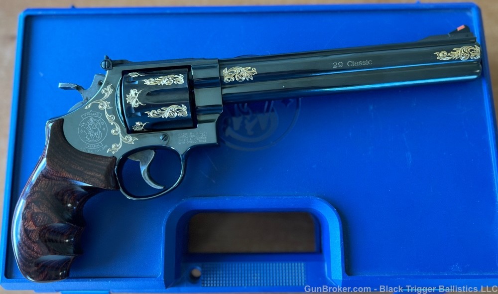 Smith and Wesson 29-6 Magna Classic engraved No Reserve!-img-5