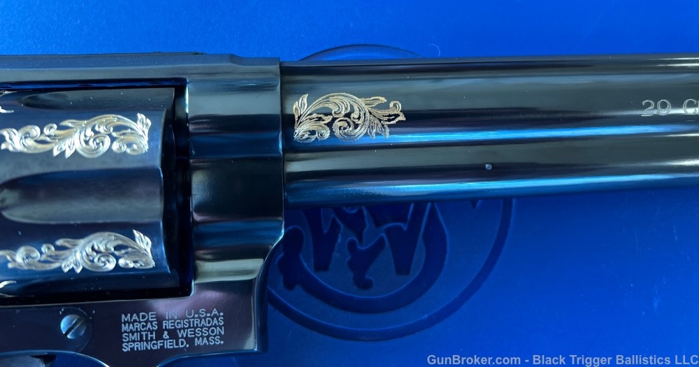 Smith and Wesson 29-6 Magna Classic engraved No Reserve!-img-9