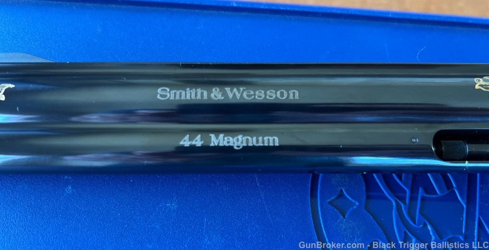 Smith and Wesson 29-6 Magna Classic engraved No Reserve!-img-13
