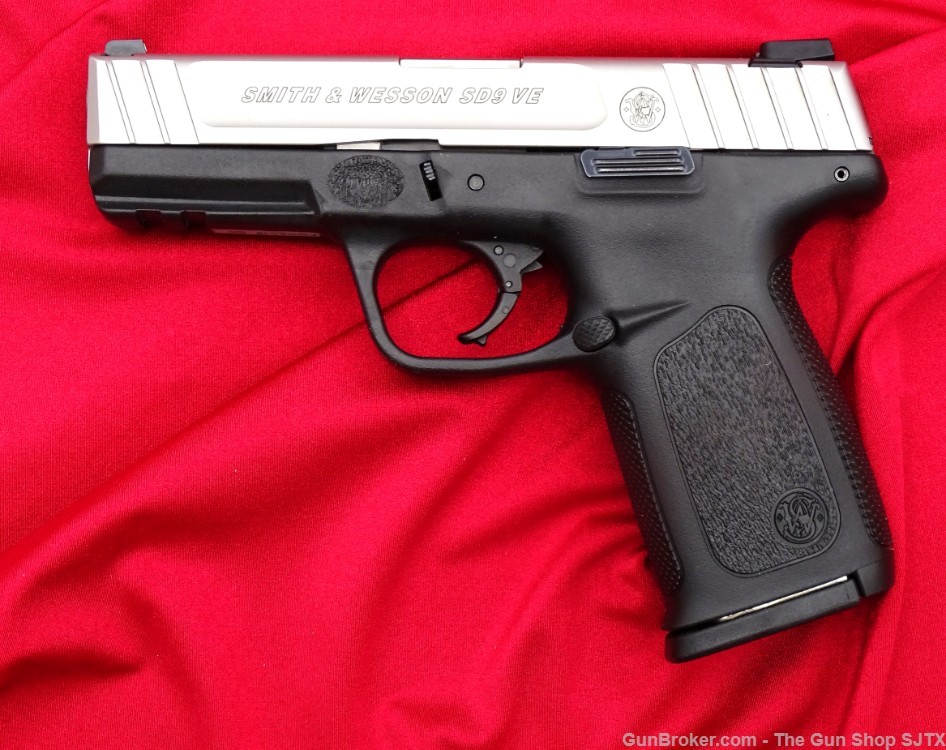 Smith & Wesson S&W SD9 VE 9mm Pistol-img-1