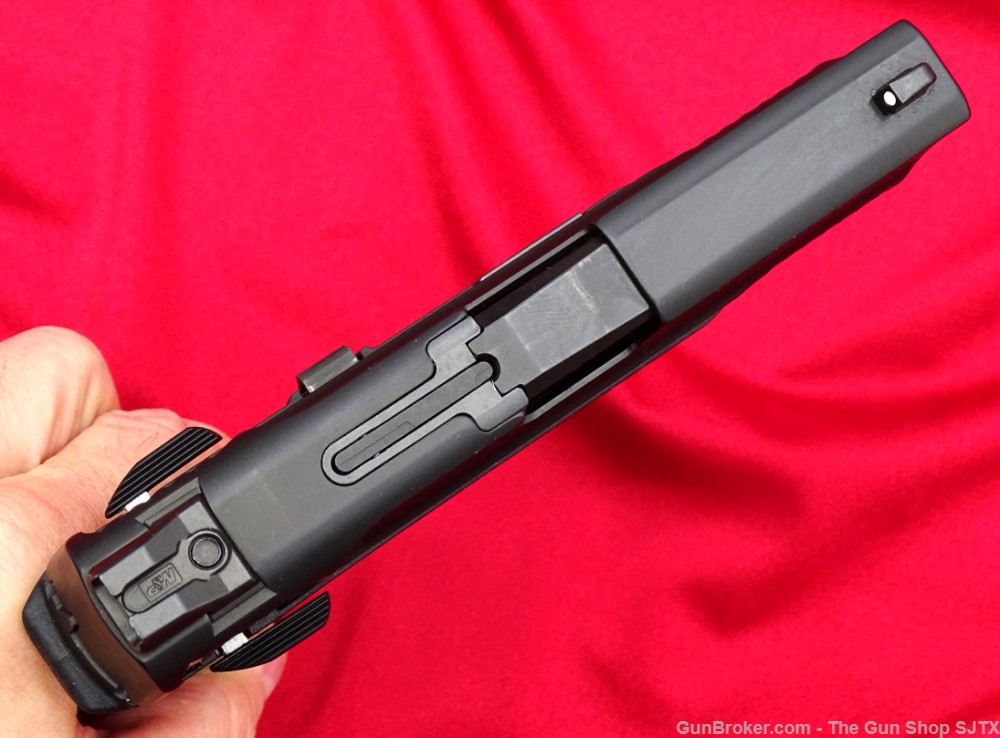 Smith & Wesson S&W M&P 380 Shield EZ M2.0 Pistol -img-2