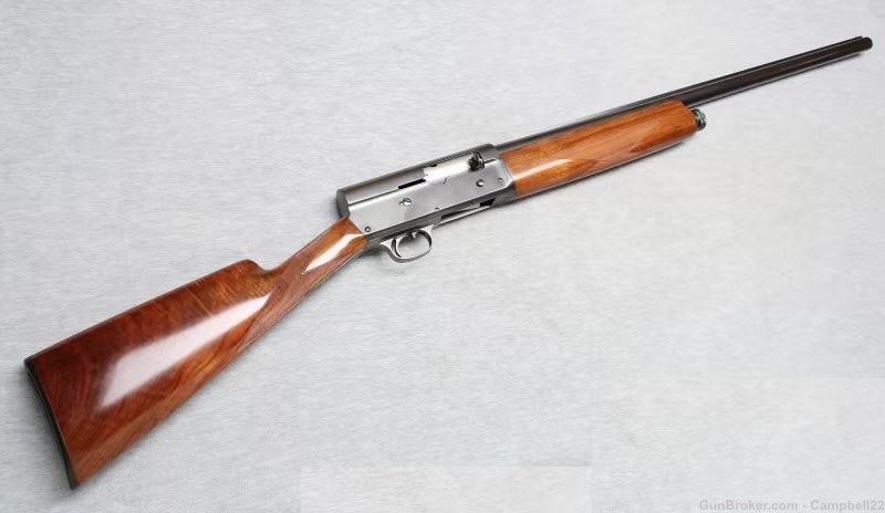 Remington 11 C Semi Auto Action 12 Gauge beautiful shotgun-img-0