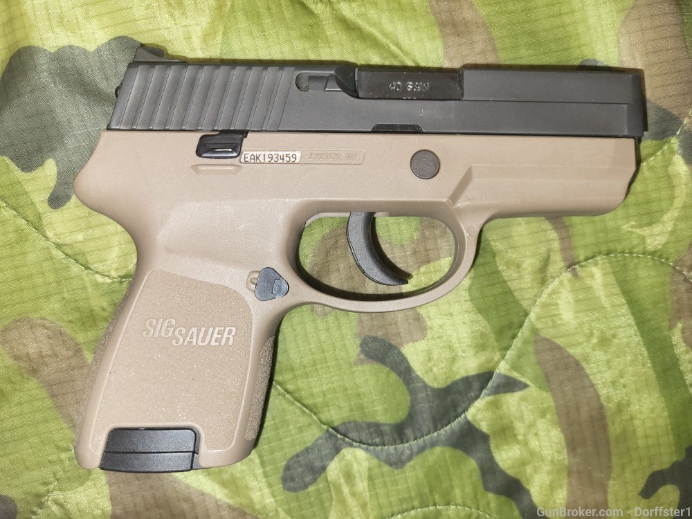 Sig Sauer .40 S&W Subcompact P250 w NS, 1 10-rd Magazine in Very Good Cond-img-3