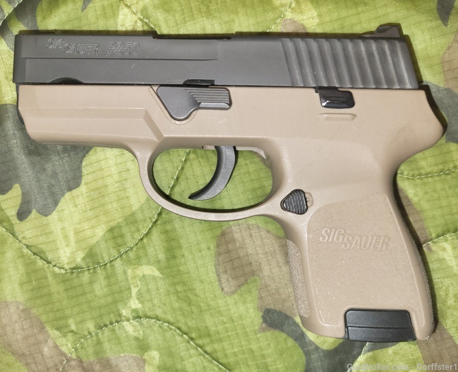Sig Sauer .40 S&W Subcompact P250 w NS, 1 10-rd Magazine in Very Good Cond-img-2