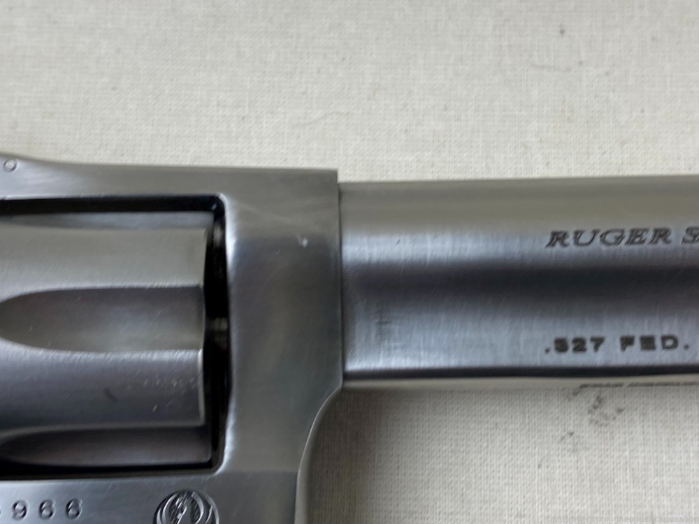 Ruger SP101 327 Fed Mag 4" Stainless sights-img-18