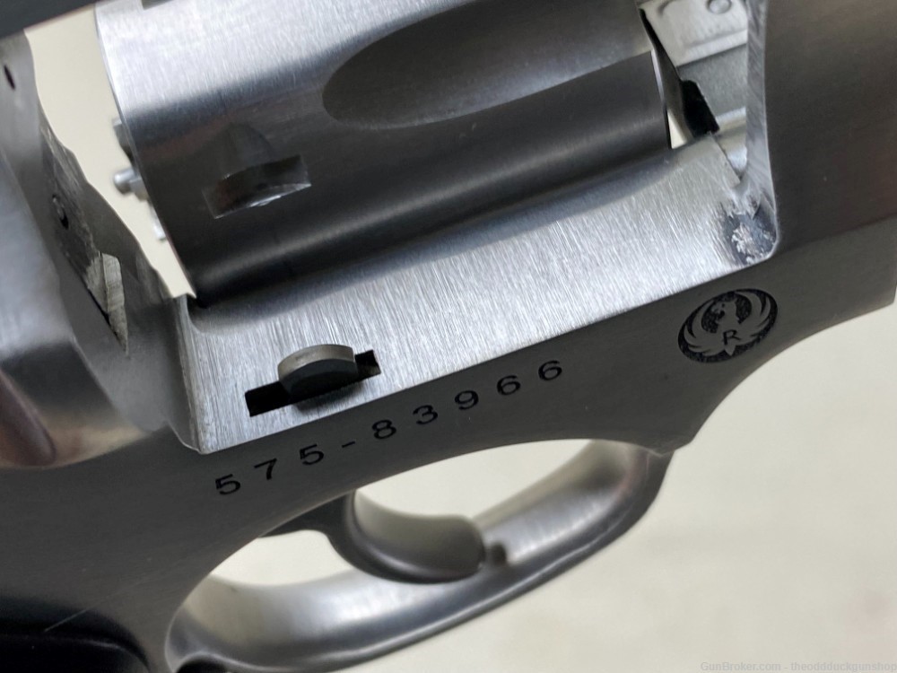 Ruger SP101 327 Fed Mag 4" Stainless sights-img-37