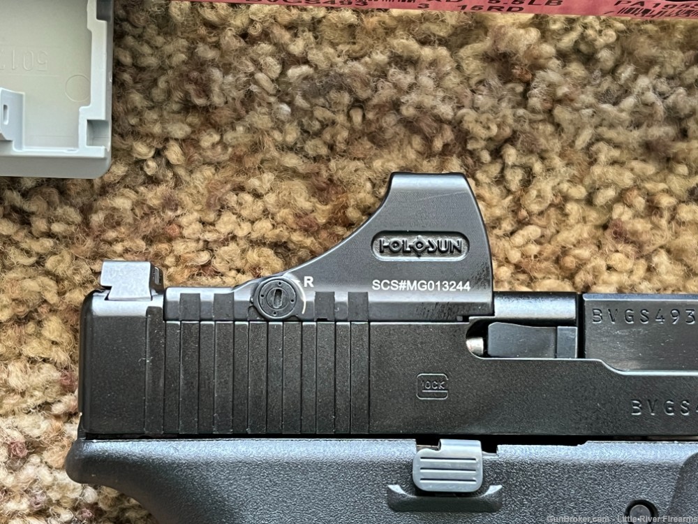 Shooter's Pack: Glock 19 Gen 5 / Holosun SCS, TLR-7, and Holsters!-img-5