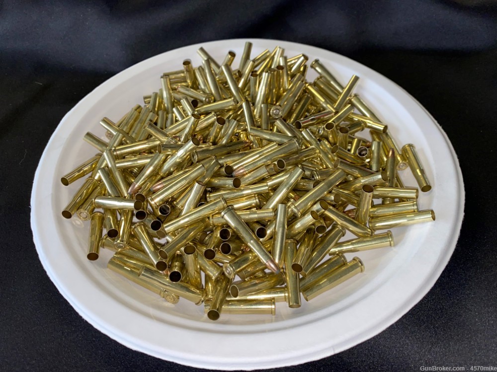 258 pieces of 22 Hornet brass. Rem and Win head stamps. Once fired.-img-2