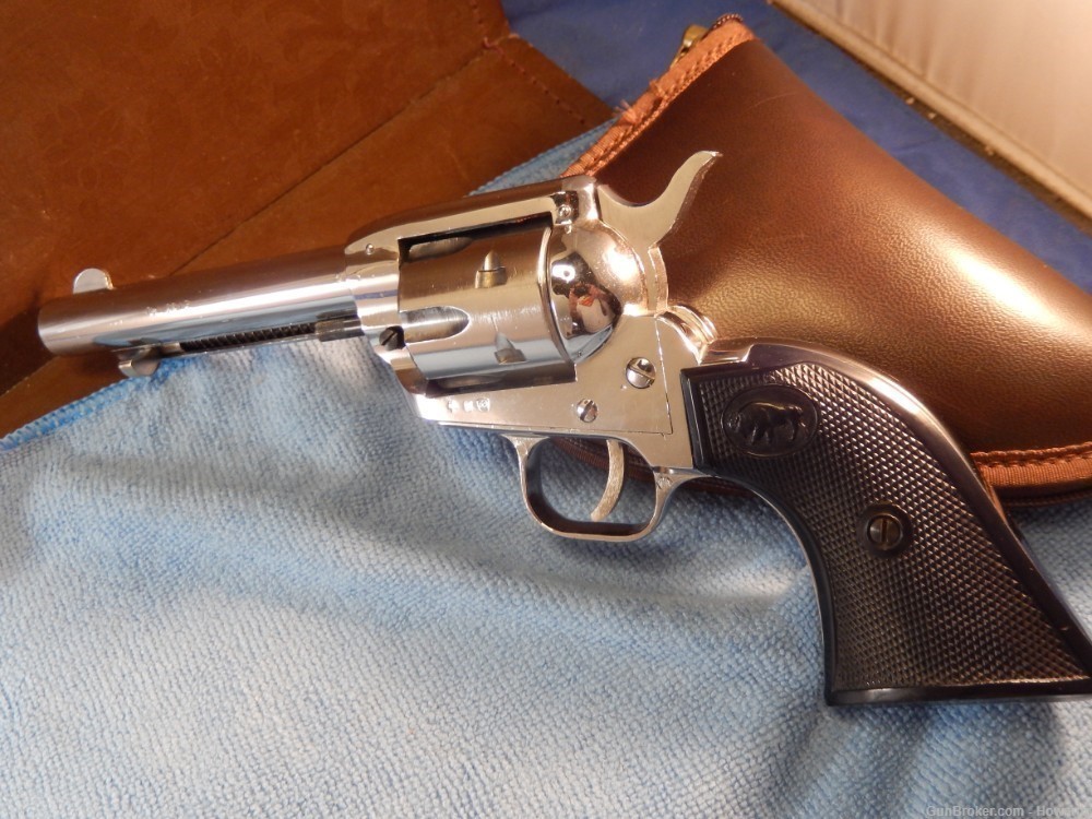 Revolver 22Lr. Nickel - 4 inch-img-0
