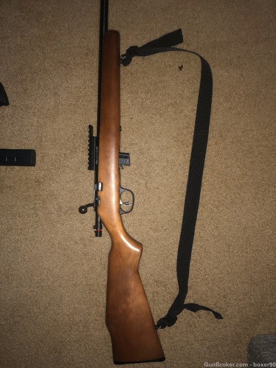 Marlin XT-22 .22 Bolt Action Rifle W/ Magazine-img-0