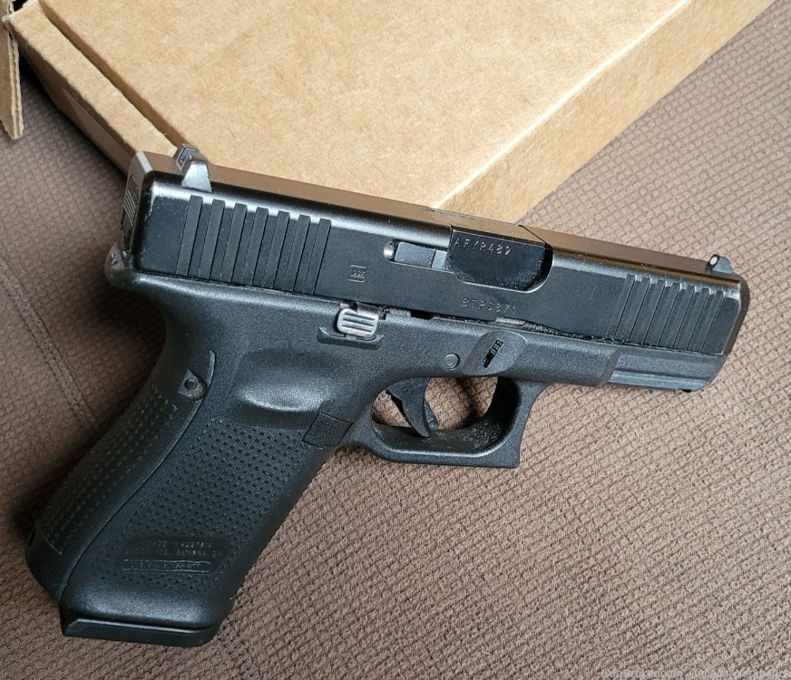 Glock 19 Gen 5, 15rd, Front Serrations - CONSIGNMENT!  -img-3