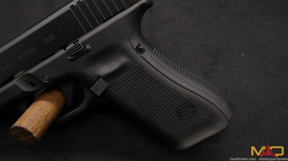 Glock G17 Gen 5 9mm Excellent Condition In Case Penny Start!-img-6