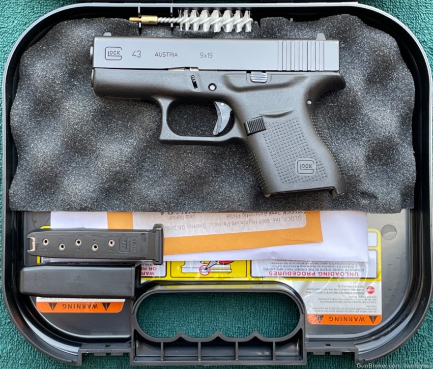 Glock 43 9mm w (5) Mags-img-2
