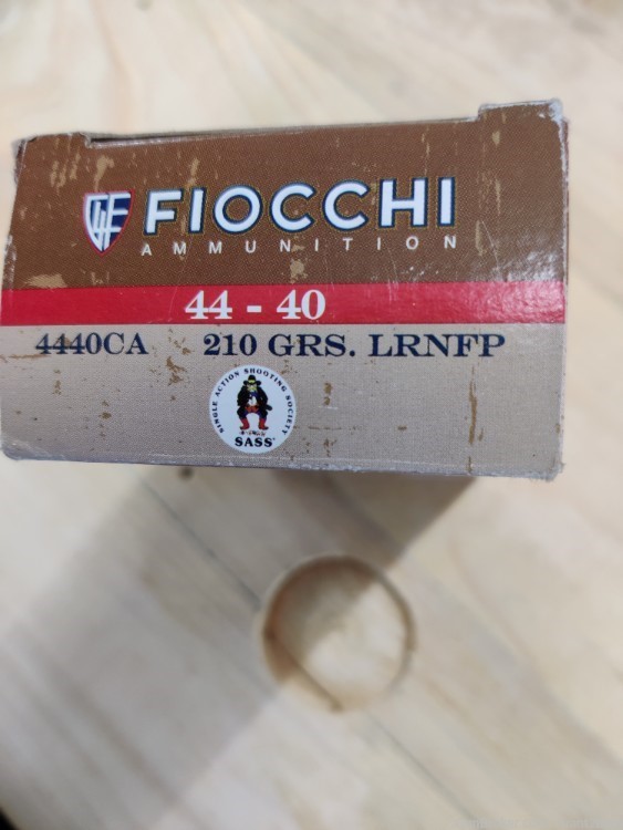 Fiocchi 44-40 Ammo 210 GRS LRNFP Full Box 50 Rounds Factory Loads-img-1