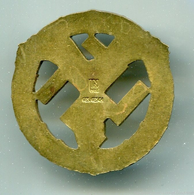 German World War II Gold Motor Sports Badge-img-1