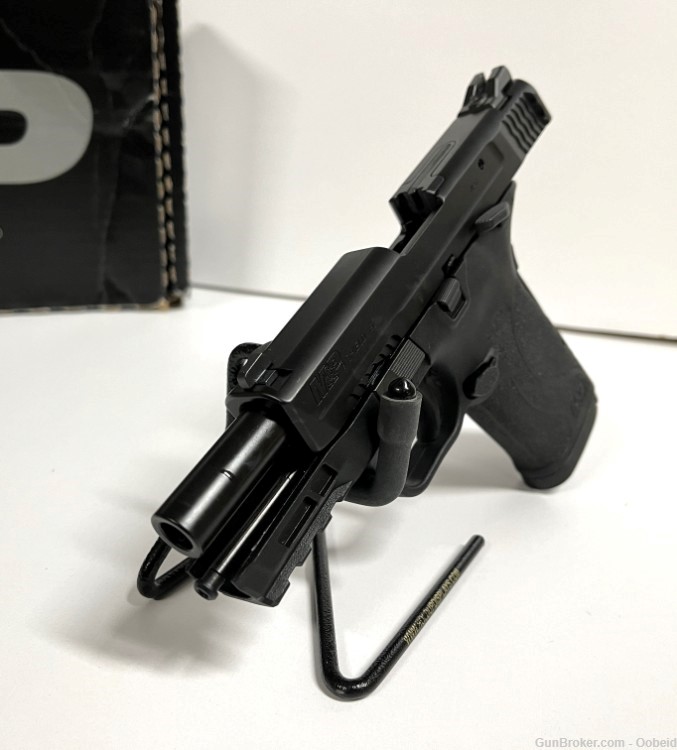 Smith & Wesson M&P 9 Shield EZ Pistol 8rd Mag Handgun SW-img-12