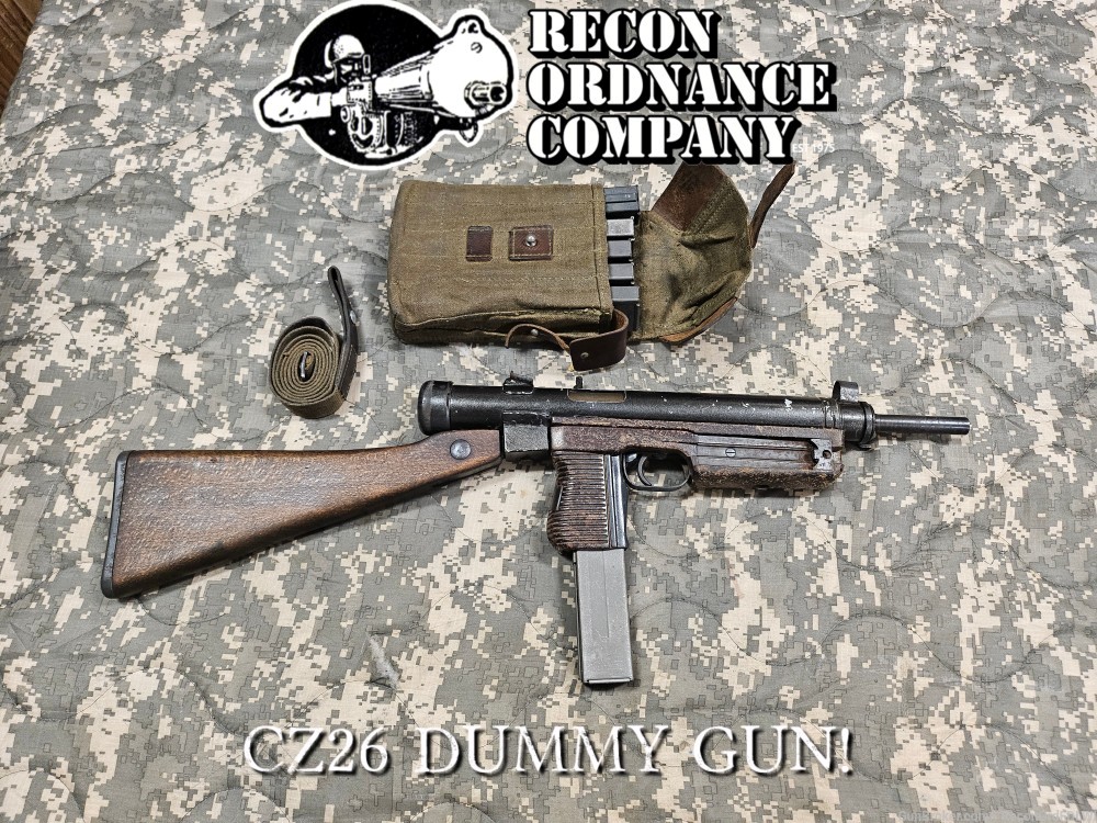 CZ26 CZ-26 CZECH Non-Firing Dummy Gun w/5 Mags in Pouch! CZ 26-img-0