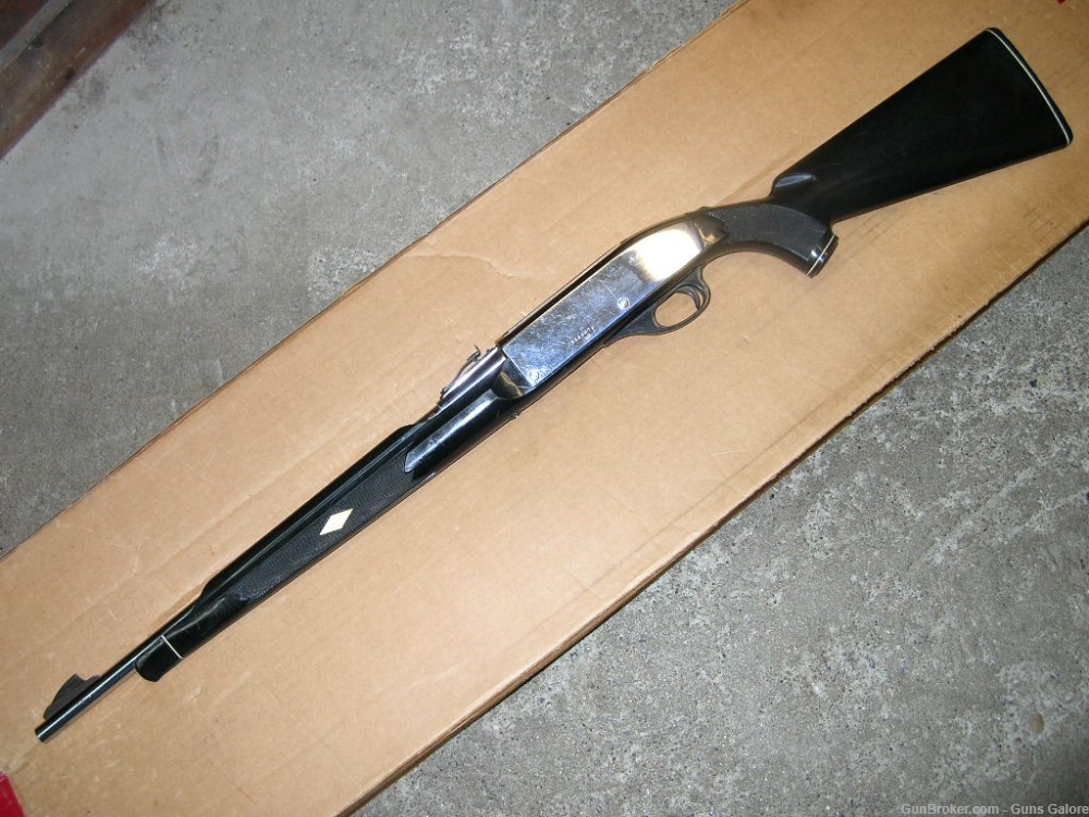 Remington Nylon 66 22 long rifle Apache Black/Chrome NICE BORE-img-1